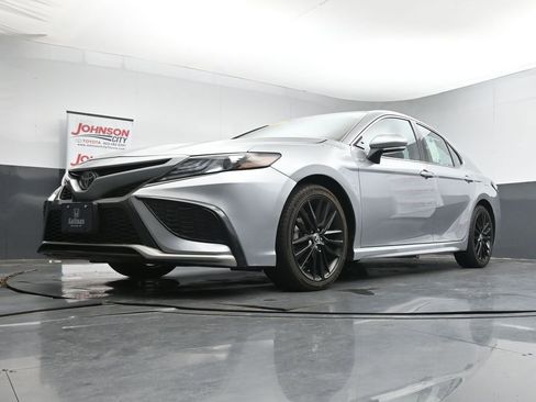 Used 2023 Toyota Camry XSE FWD image 34