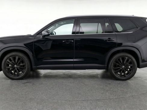 Used 2025 Toyota Highlander XSE AWD/4WD image 5