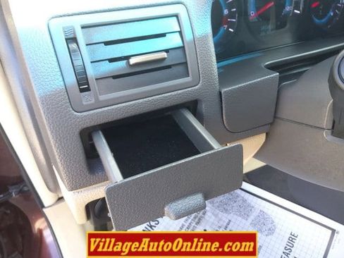 Used 2012 Ford Fusion SE FWD image 16