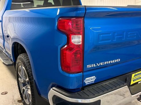 Used 2022 Chevrolet Silverado 1500 LT image 9
