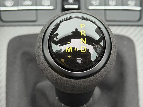 Used 2024 Porsche 718 Boxster Spyder RS w/ Weissach Package image 17