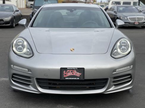 Used 2016 Porsche Panamera 4 Edition image 2