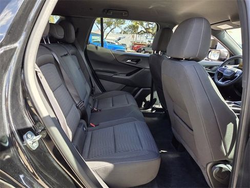 Certified 2025 Chevrolet Equinox LT image 22