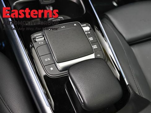Used 2023 Mercedes-Benz GLA 250 4MATIC w/ Premium Package image 21