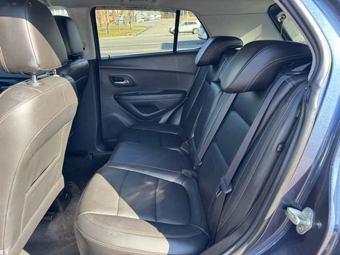 Used 2019 Chevrolet Trax Premier w/ LPO, Protection Package image 17