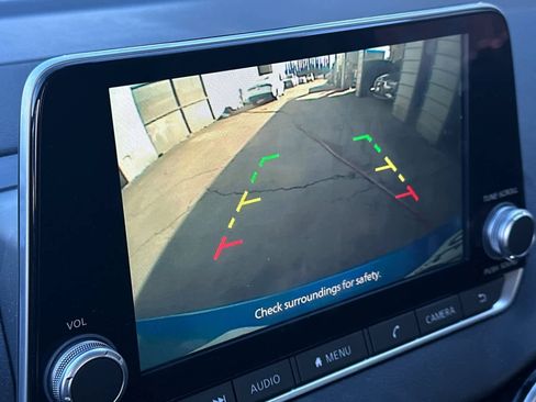 Used 2024 Nissan Sentra SV w/ All-Weather Package image 19