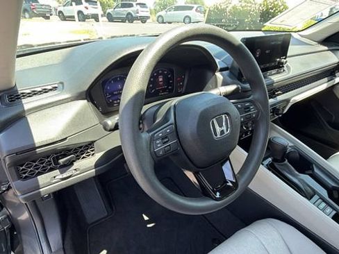 Used 2024 Honda Accord LX image 29