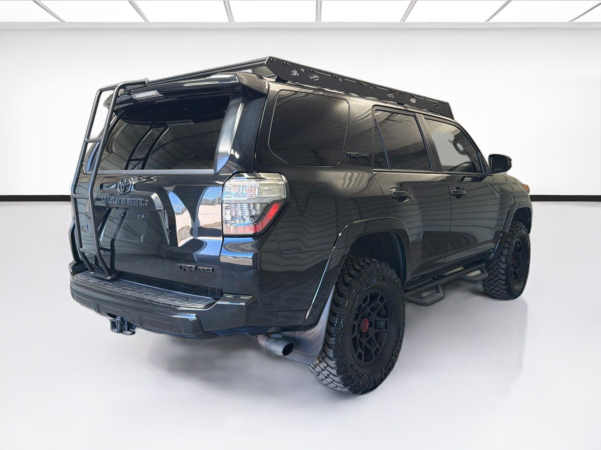 Used 2021 Toyota 4Runner TRD Pro AWD/4WD image 4