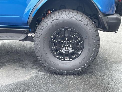 New 2025 Ford Bronco Raptor image 37