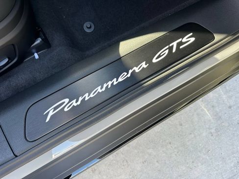 Used 2026 Porsche Panamera GTS AWD/4WD image 40