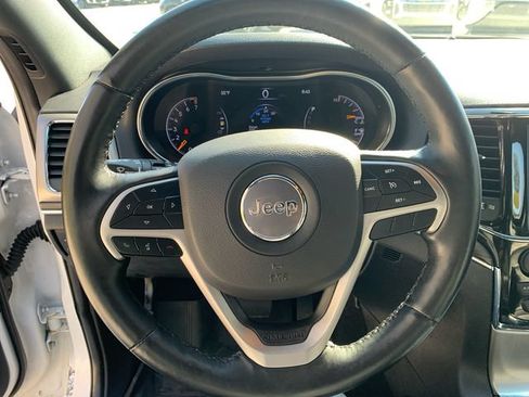 Used 2022 Jeep Grand Cherokee Limited AWD/4WD image 21