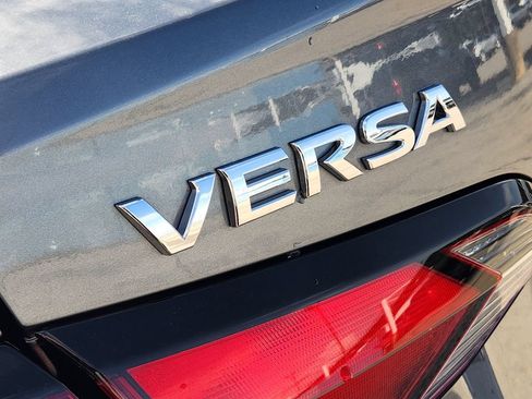 Used 2025 Nissan Versa SV FWD image 12