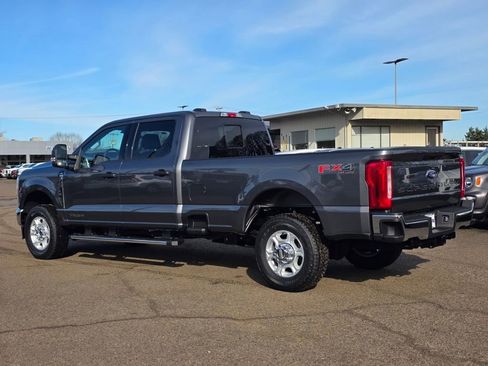 New 2026 Ford F350 XLT image 9