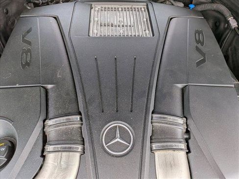 Used 2014 Mercedes-Benz E 550 4MATIC Sedan image 16