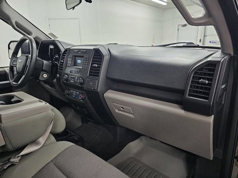 Used 2019 Ford F150 XL w/ Equipment Group 101A Mid AWD/4WD image 15