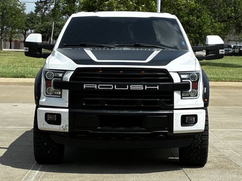 Used 2016 Ford F150 XLT w/ Equipment Group 302A Luxury AWD/4WD image 4