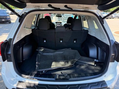 Used 2024 Subaru Forester Premium AWD/4WD image 26