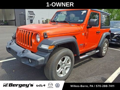 Used 2019 Jeep Wrangler Sport AWD/4WD image 1