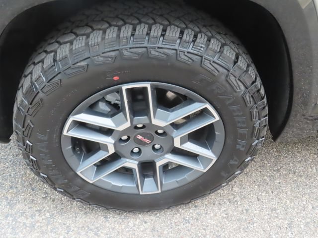 New 2026 GMC Terrain AT4 w/ Convenience Package III AWD/4WD image 16