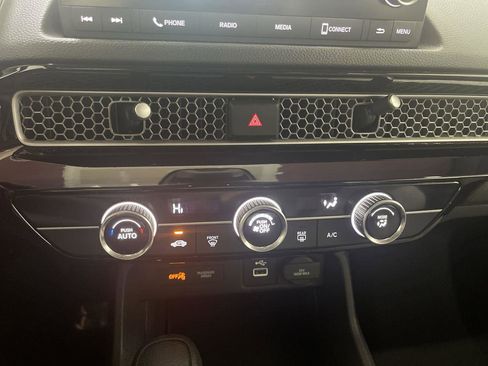 Used 2022 Honda Civic LX image 18