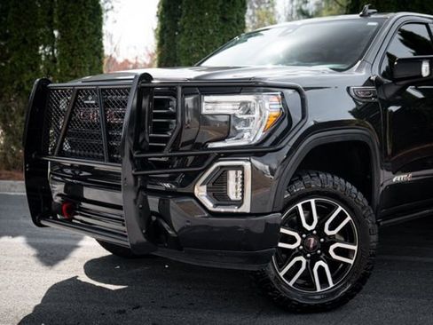 Used 2020 GMC Sierra 1500 AT4 w/ AT4 Premium Package image 2