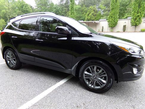 Used 2015 Hyundai Tucson SE AWD/4WD image 5