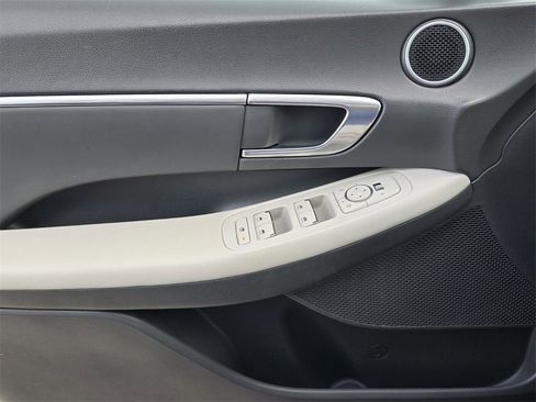 Certified 2023 Hyundai Sonata SEL w/ Convenience Package image 30