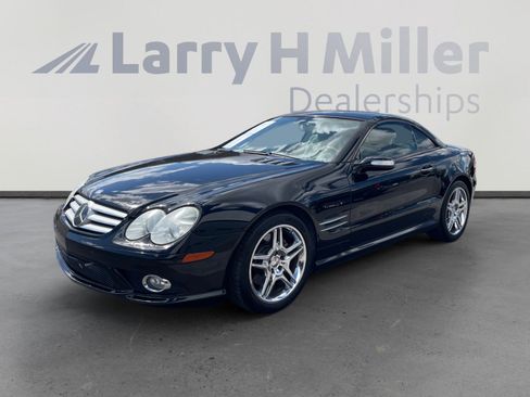 Used 2008 Mercedes-Benz SL 550 w/ AMG Sport Pkg image 1