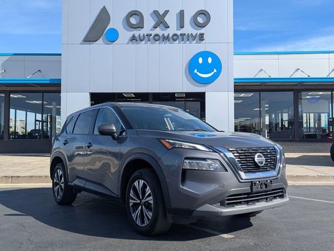 Used 2021 Nissan Rogue SV AWD/4WD image 1