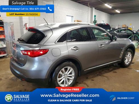 Used 2017 INFINITI QX70 AWD w/ Premium Package image 4