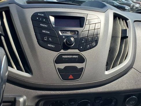 Used 2018 Ford Transit 150 130 Low Roof RWD image 25