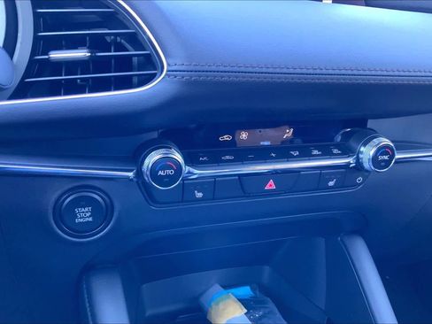 New 2026 MAZDA MAZDA3 2.5 S Hatchback w/ Premium Pkg image 16