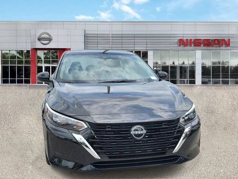Certified 2025 Nissan Sentra S FWD image 2