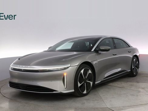 Used 2023 Lucid Air Touring image 2