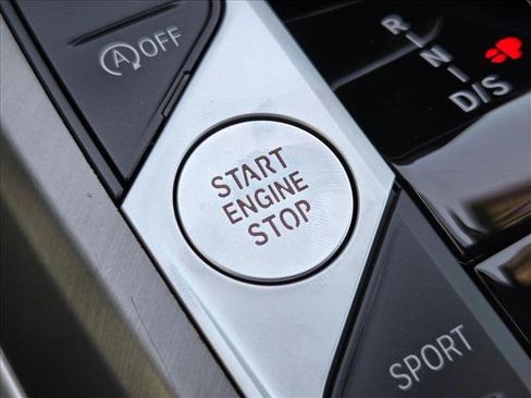 Used 2025 BMW M340i w/ Premium Package RWD image 17