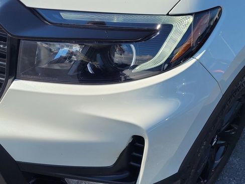 Used 2022 Honda Ridgeline Black Edition image 12