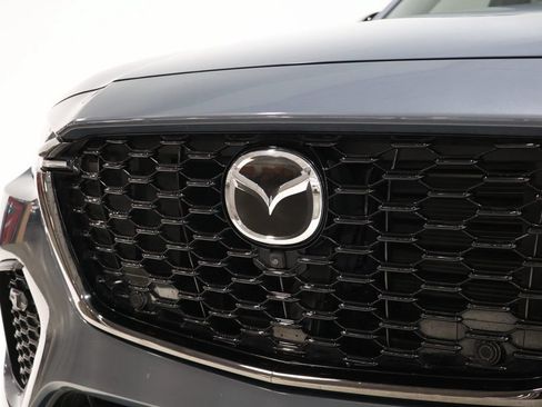 Used 2025 MAZDA CX-70 3.3 Turbo S w/ Premium Package AWD/4WD image 10