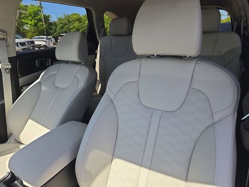 New 2026 Kia Sorento S FWD image 21
