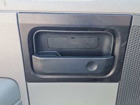 Used 2005 Ford F150 XLT RWD image 27