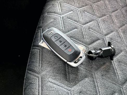 Certified 2026 Nissan Kicks SV FWD image 14