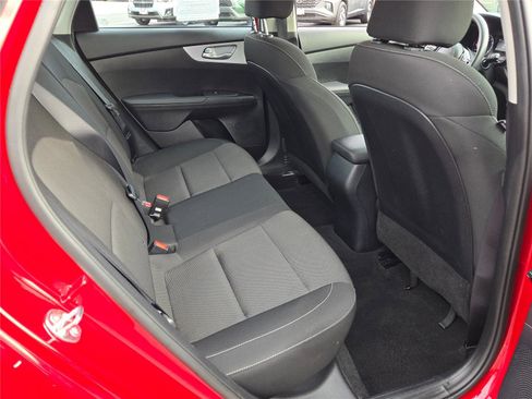 Used 2024 Kia Forte LXS image 11