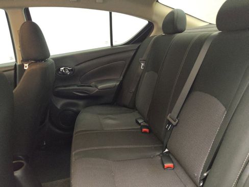 Used 2019 Nissan Versa SV image 18