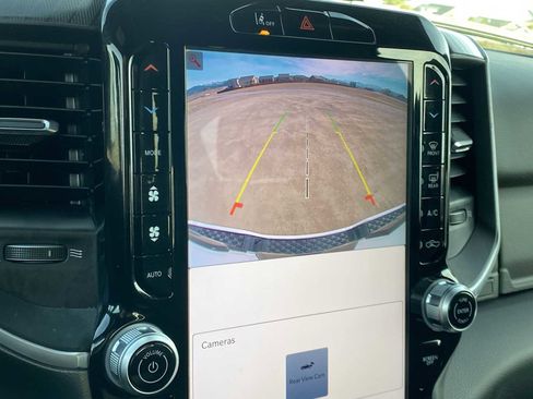 Used 2025 RAM 1500 Big Horn image 29