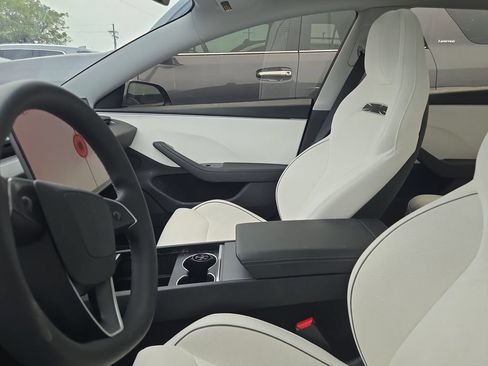Used 2025 Tesla Model 3 Performance AWD/4WD image 6