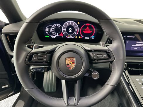 Certified 2026 Porsche Panamera 4 image 20