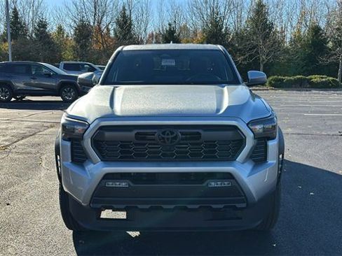 New 2025 Toyota Tacoma TRD Off-Road w/ TRD Off Road Premium Package image 6