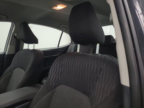 Used 2025 Toyota Camry LE FWD image 20