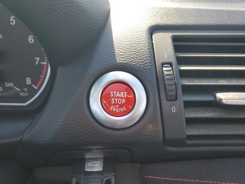 Used 2010 BMW 135i Coupe image 30