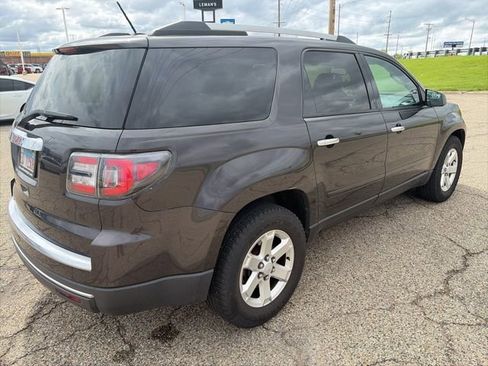 Used 2015 GMC Acadia SLE FWD image 3