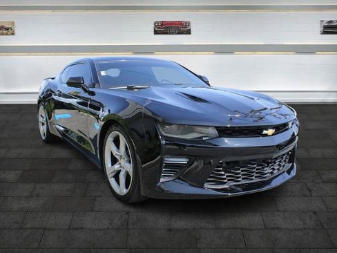 Used 2018 Chevrolet Camaro SS image 1
